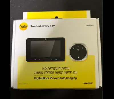 עינית דיגיטלית HD לדלת כניסה עם מסך, חיישן תנועה וסוללה נטענת.